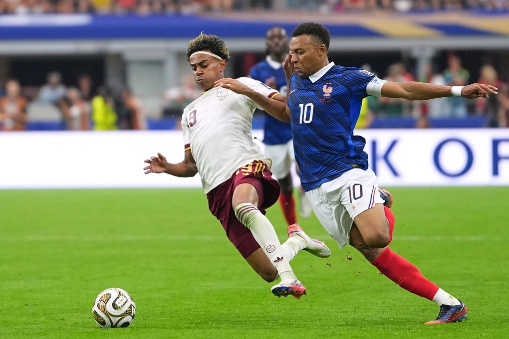 Yamal-vs-Mbappe-2875-1784197487