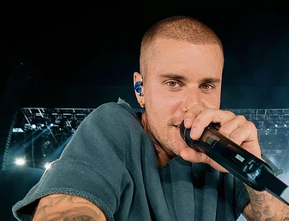 justin-bieber-1783562060-3088-1783562281